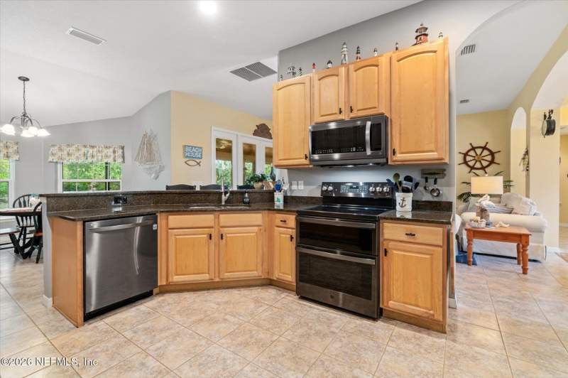 3 bedroom Single Family Residence at 937 Mirror Lake Drive, Sea Pines, St. Augustine — photo 5