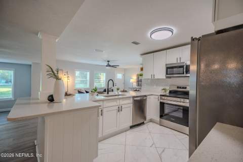 86044 Faith Avenue, Yulee FL - photo 9 of 46