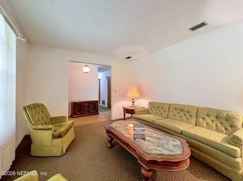 7980 Quail Cove Lane, Jacksonville FL - photo 7 of 49