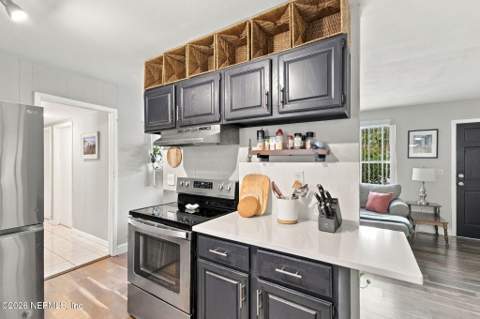 10772 S Hawaii Drive, Jacksonville FL - photo 15 of 56