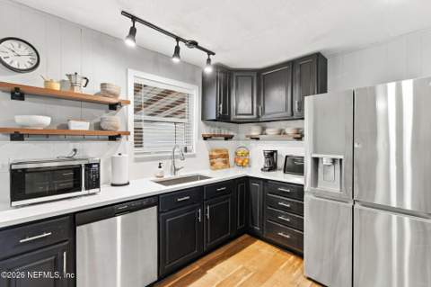 10772 S Hawaii Drive, Jacksonville FL - photo 16 of 56
