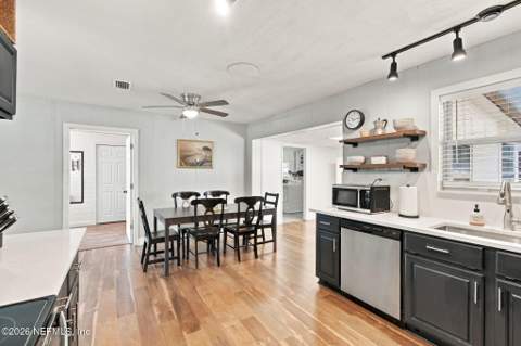 10772 S Hawaii Drive, Jacksonville FL - photo 18 of 56