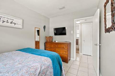 10772 S Hawaii Drive, Jacksonville FL - photo 23 of 56