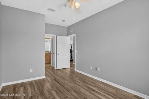 8290 Gate Parkway #817, Jacksonville FL - photo 11 of 26