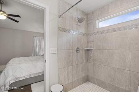 6050 Patriots Landing Lane, Jacksonville FL - photo 16 of 36