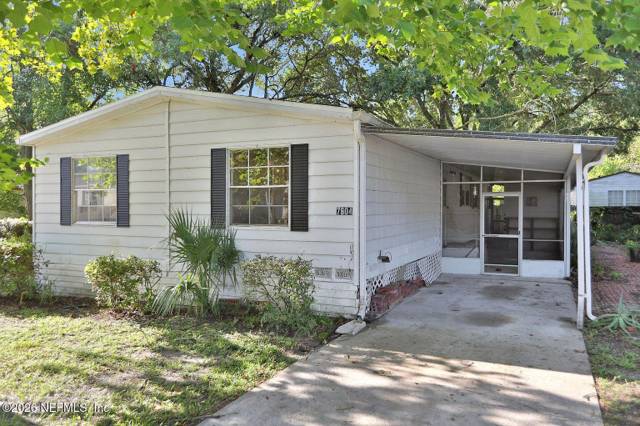 7604 SUNWOOD Drive