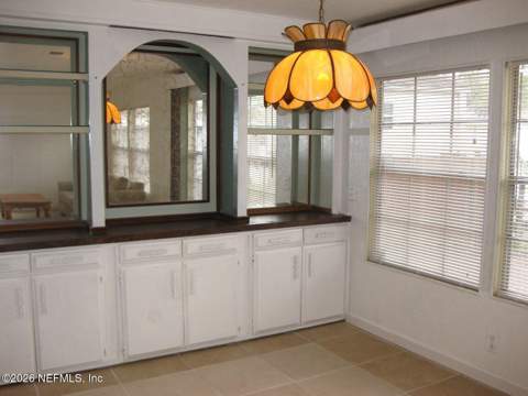 7602 Sunwood Drive, Jacksonville FL - photo 9 of 26