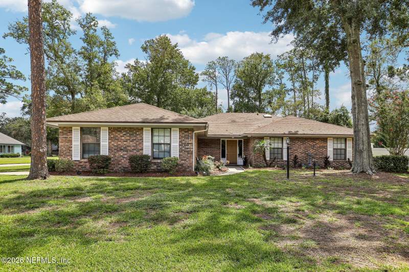 3 bedroom Single Family Residence at 510 San Clementi Drive, Peters Creek South, Fleming Island — photo 2
