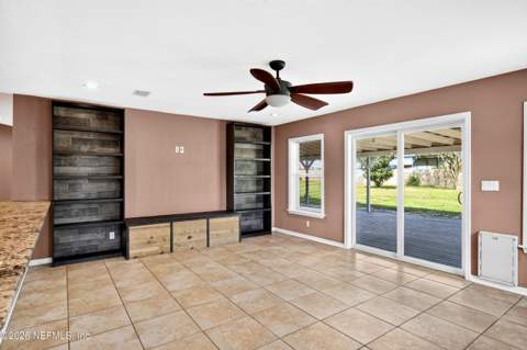 2895 Plainwood Place, Green Cove Springs FL - photo 9 of 31