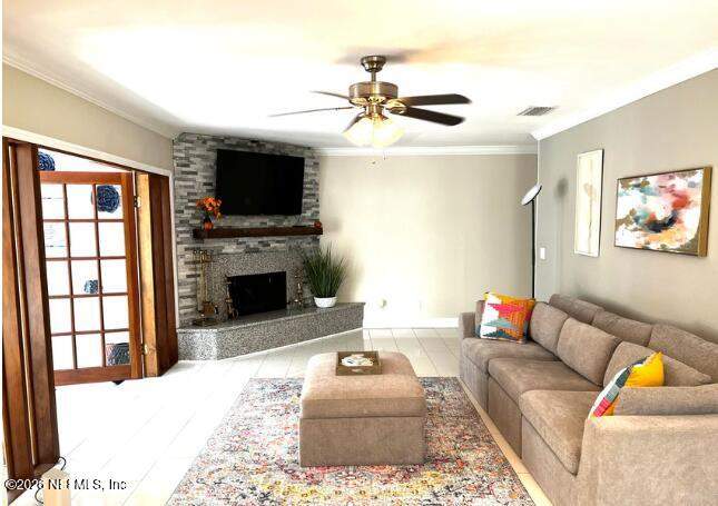 2 bedroom Condominium at 4301 Plaza Gate Lane #301, Golfview Condominium, Jacksonville — photo 5
