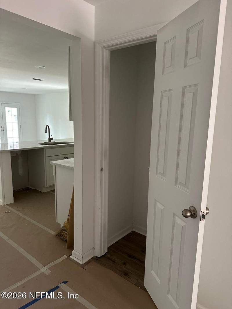 4 bedroom Single Family Residence at 2249 W 44th Street, Royal Terrace, Jacksonville — photo 2