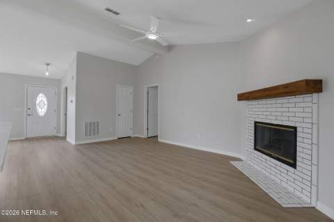 4383 Battlecreek Court, Jacksonville FL - photo 9 of 42