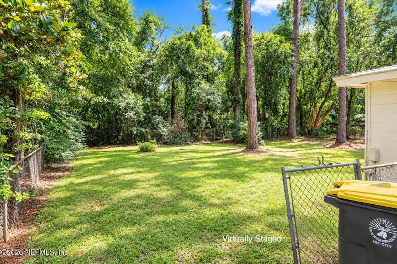 3 bedroom Single Family Residence at 9135 Spottswood Road, Sherwood Forest, Jacksonville — photo 4