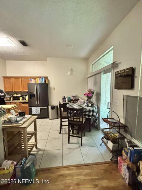 5351 Oxford Crest Drive, Jacksonville FL - photo 7 of 13