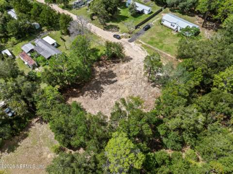 140 Cherokee Drive, Interlachen FL - photo 8 of 16