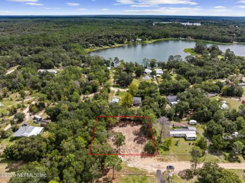 140 Cherokee Drive, Interlachen FL - photo 10 of 16