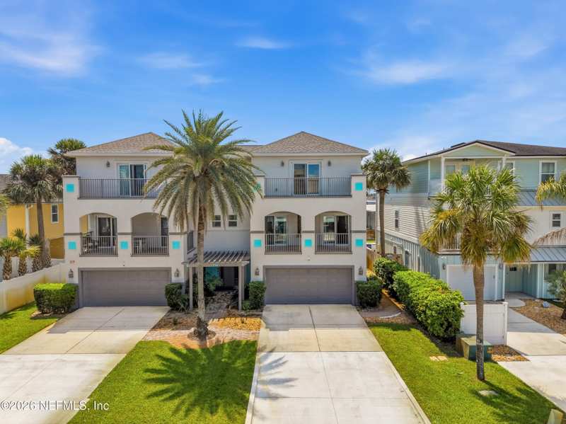 2 bedroom Condominium at 214 6th Avenue #A, Las Palmas, Jacksonville Beach — photo 1