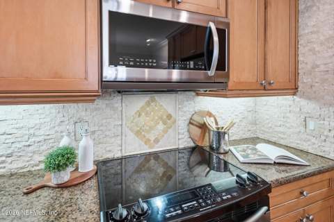 214 6th Avenue #A, Jacksonville Beach FL - photo 6 of 42