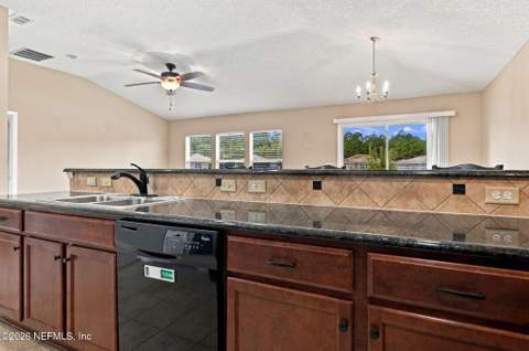 76682 Timbercreek Boulevard, Yulee FL - photo 7 of 29