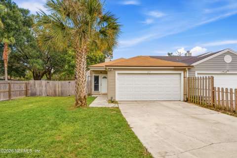 897 Candleknoll Lane, home for sale in Jacksonville 32225