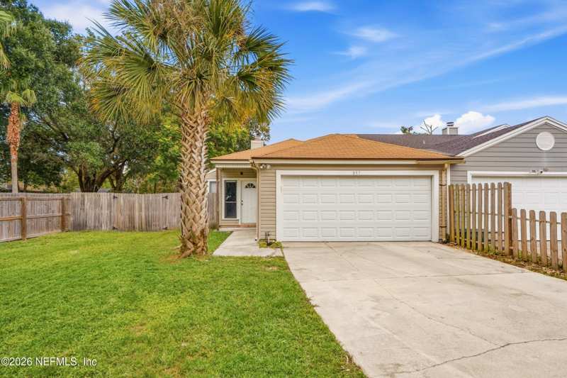 3 bedroom Single Family Residence at 897 Candleknoll Lane, Settlers Point, Jacksonville — photo 1