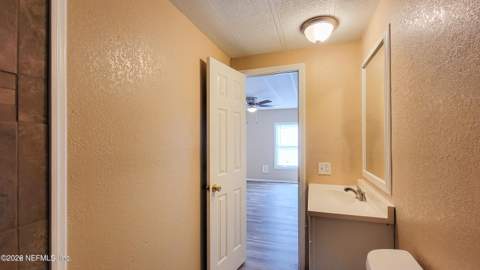 210 WALKUP Street, Interlachen FL - photo 18 of 33