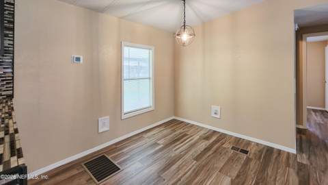 210 WALKUP Street, Interlachen FL - photo 10 of 33