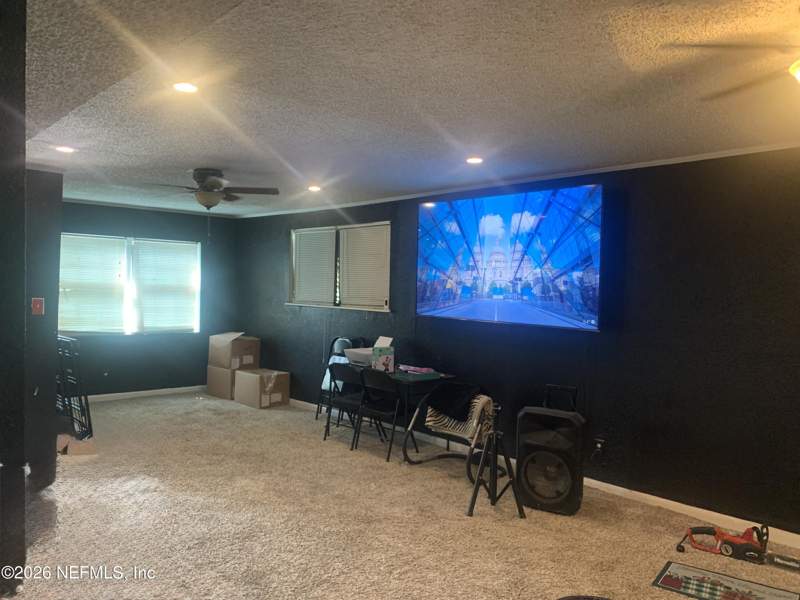 3 bedroom Single Family Residence at 5737 MARIGOLD Road, Magnolia Gardens, Jacksonville — photo 4