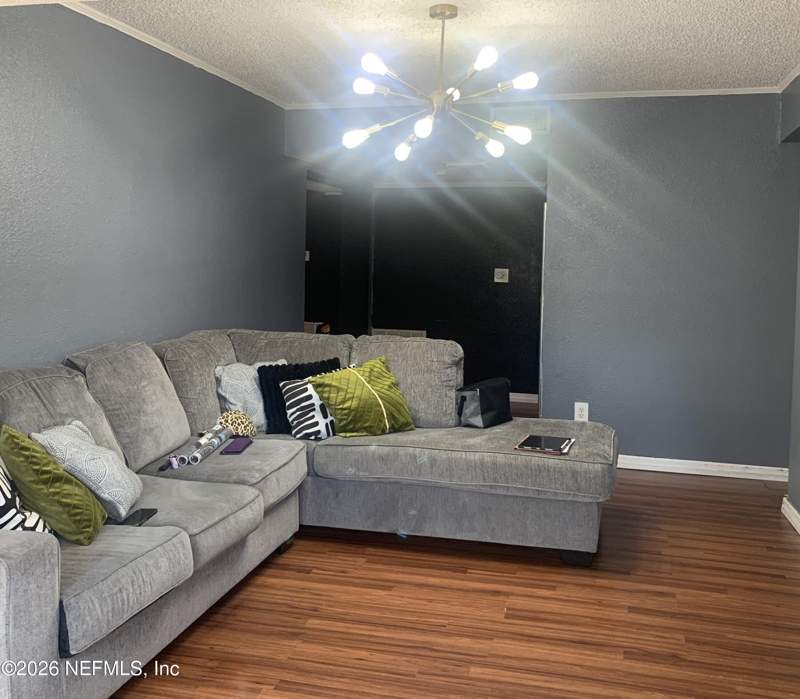3 bedroom Single Family Residence at 5737 MARIGOLD Road, Magnolia Gardens, Jacksonville — photo 3