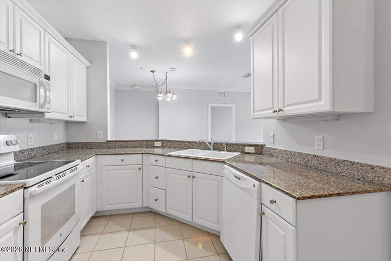 2 bedroom Condominium at 155 LEGENDARY Drive #207, Wgv Legends Condo, St. Augustine — photo 4