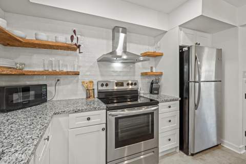 108 E Street #Ab, St. Augustine FL - photo 12 of 46