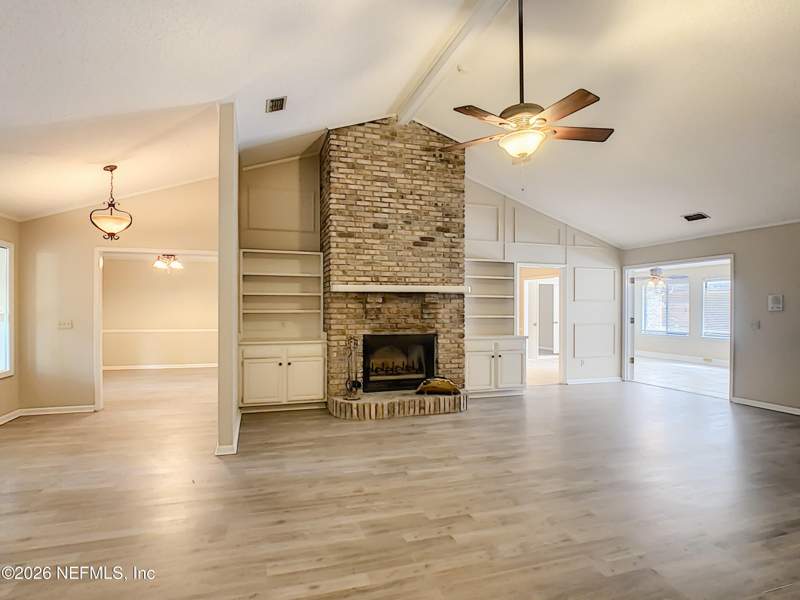 4 bedroom Single Family Residence at 12129 DIVIDING OAKS Trail, Cormorant Creek, Jacksonville — photo 4