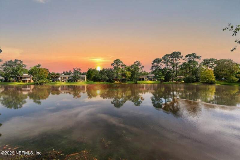 3 bedroom Condominium at 6207 Lake Tahoe Drive #6207, The Lakes, Jacksonville — photo 3