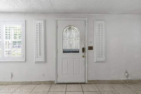 9716 Devonshire Boulevard, Jacksonville FL - photo 12 of 53