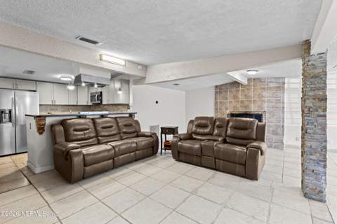 9716 Devonshire Boulevard, Jacksonville FL - photo 19 of 53