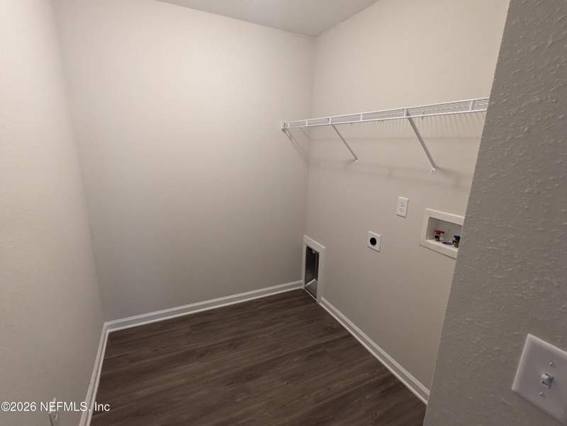3 bedroom Single Family Residence at 938 ARDOON Street, North Brookside, Jacksonville — photo 3