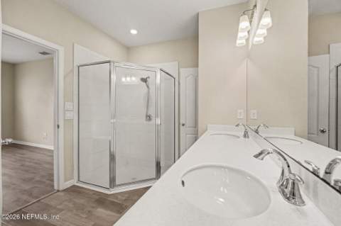 1181 Kendall Drive, Jacksonville FL - photo 11 of 19