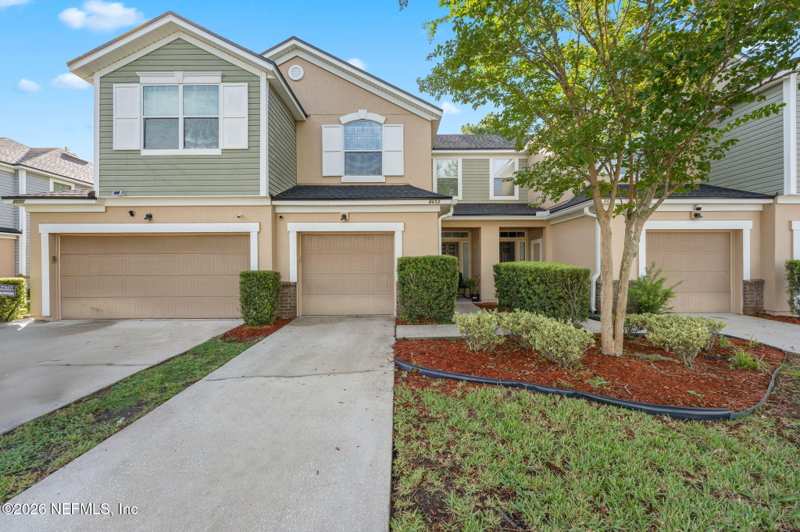 3 bedroom Townhouse at 8653 Victoria Falls Drive, Watermill, Jacksonville — photo 1