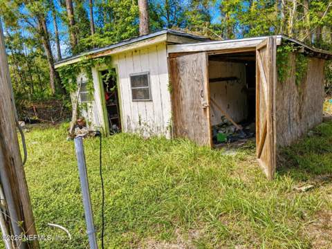 106 LAKE SHORE Road, Interlachen FL - photo 17 of 19