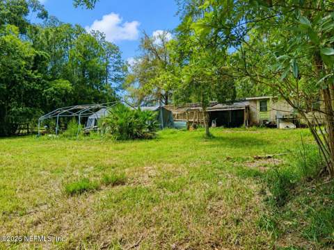 106 LAKE SHORE Road, Interlachen FL - photo 18 of 19