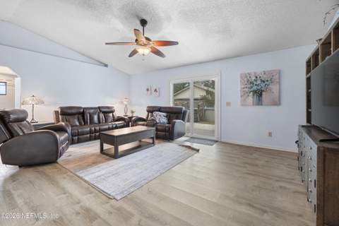 10859 SADDLE HORN Drive, Jacksonville FL - photo 12 of 35