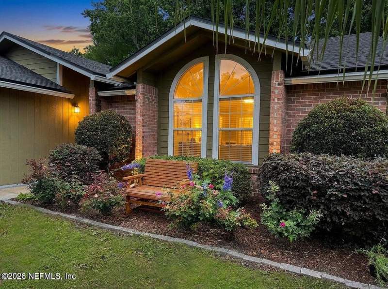 3 bedroom Single Family Residence at 8781 Goodbys Cove Drive, Goodbys Hideaway, Jacksonville — photo 3