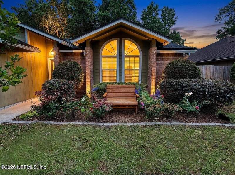 3 bedroom Single Family Residence at 8781 Goodbys Cove Drive, Goodbys Hideaway, Jacksonville — photo 4