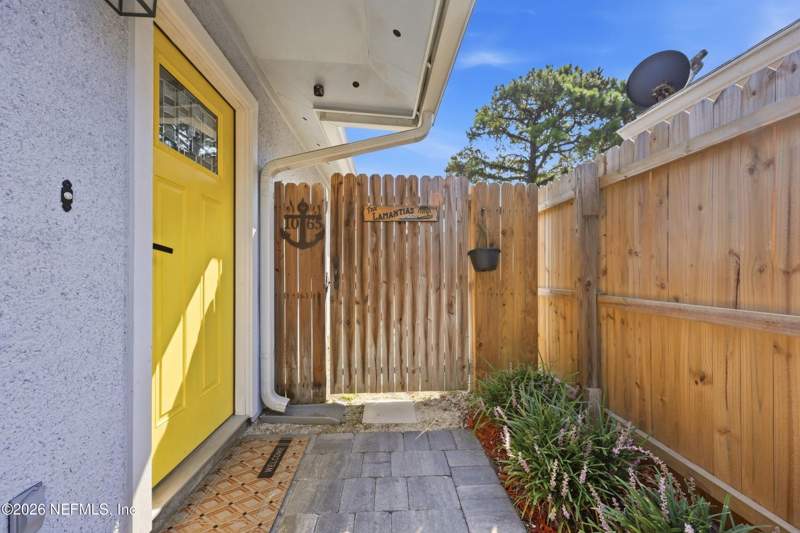 3 bedroom Single Family Residence at 1065 Hibiscus Street, Beach Harbor, Atlantic Beach — photo 5
