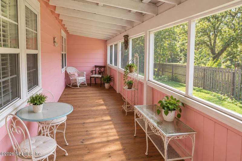 4 bedroom Single Family Residence at 8231 SWAN LAKE Road, Melrose, Melrose — photo 3
