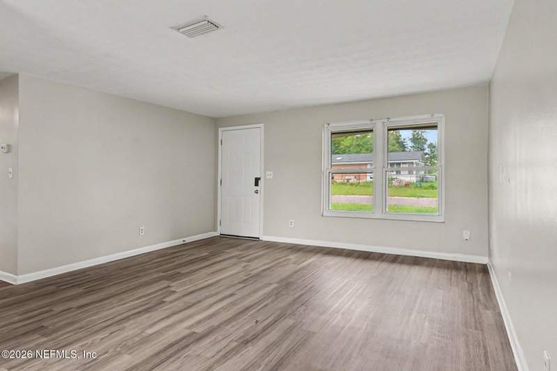 3 bedroom Single Family Residence at 10967 Regency Drive, Highlands, Jacksonville — photo 3