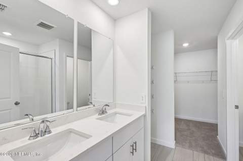 10675 Lishwood Way, Jacksonville FL - photo 10 of 28
