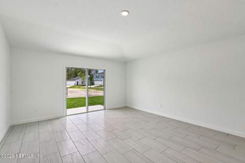 10675 Lishwood Way, Jacksonville FL - photo 18 of 28