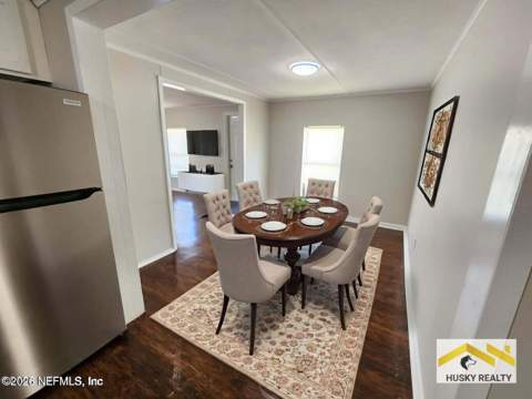 5827 Augo Lane, Jacksonville FL - photo 9 of 27