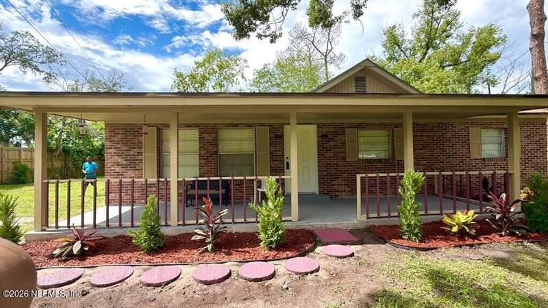 3 bedroom Single Family Residence at 554 Roberts Street, Section Land, Jacksonville — photo 3
